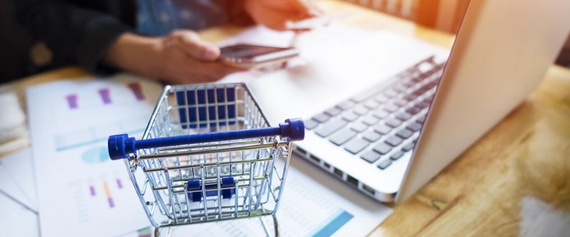 Qué tipo de formación necesita un especialista en ecommerce?