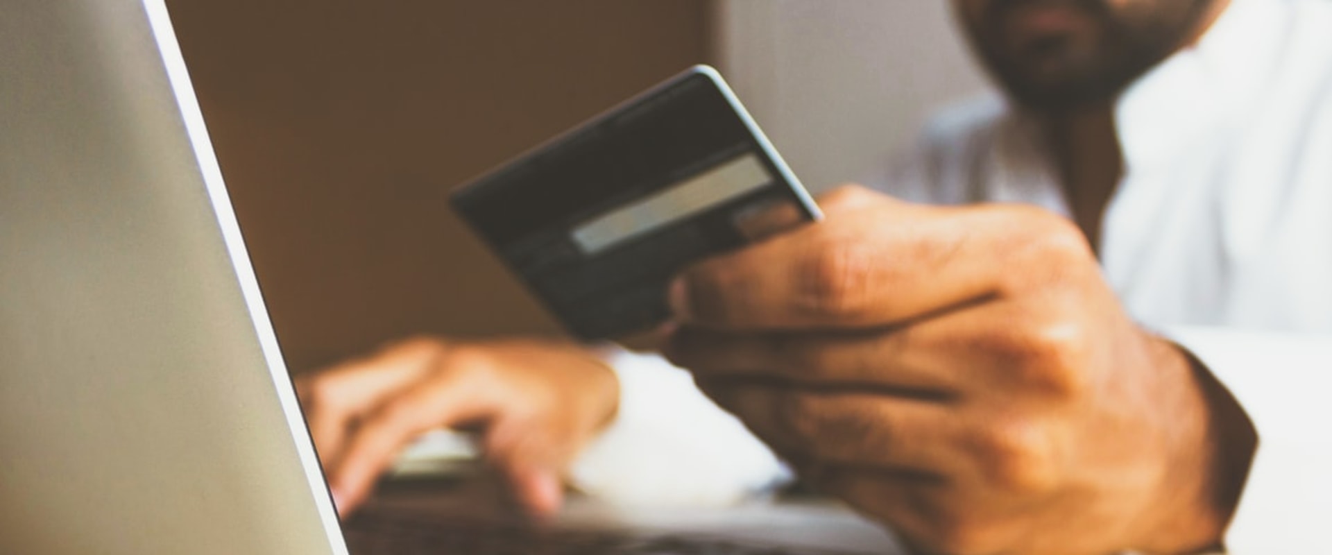 Qué ventajas y desventajas que tiene el e-commerce?