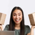 Cómo puede un especialista en ecommerce ayudar a mejorar el servicio al cliente de una tienda en línea?