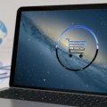 Cómo puede un especialista en ecommerce ayudar a mejorar la logística y entrega de productos de una tienda online?